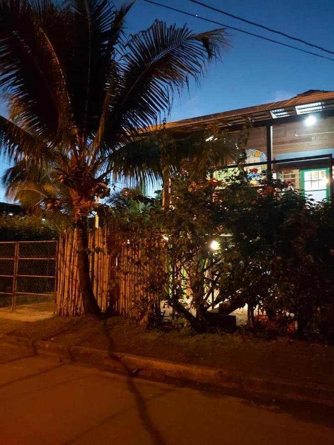 博卡斯德尔托罗 The Bocas Corner酒店 外观 照片